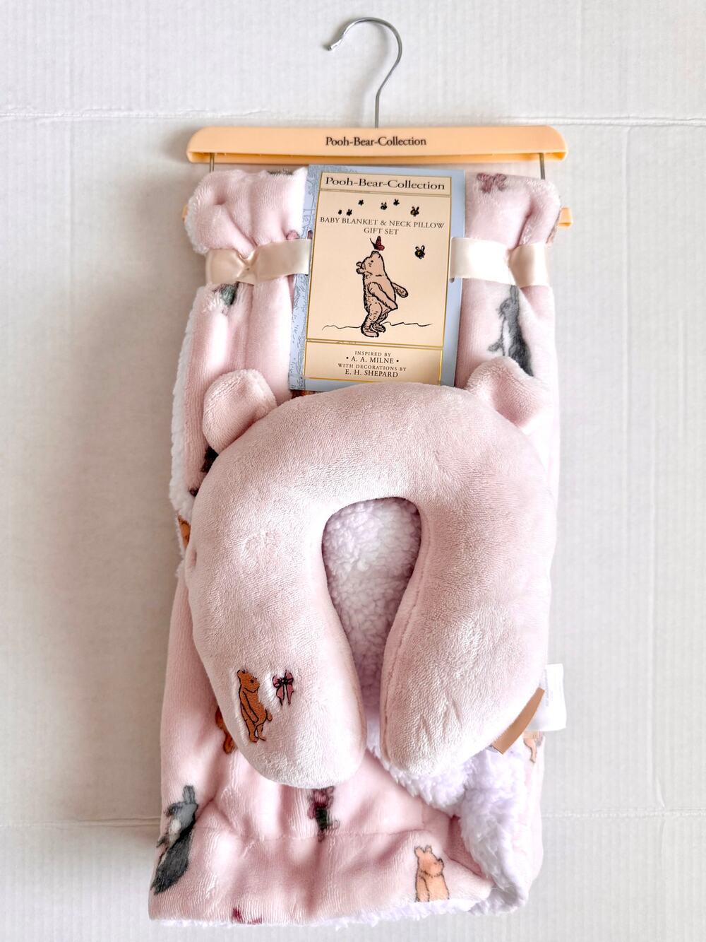 New Pooh Bear Collection Winnie The Pooh Pink Baby Blanket Neck Pillow Set